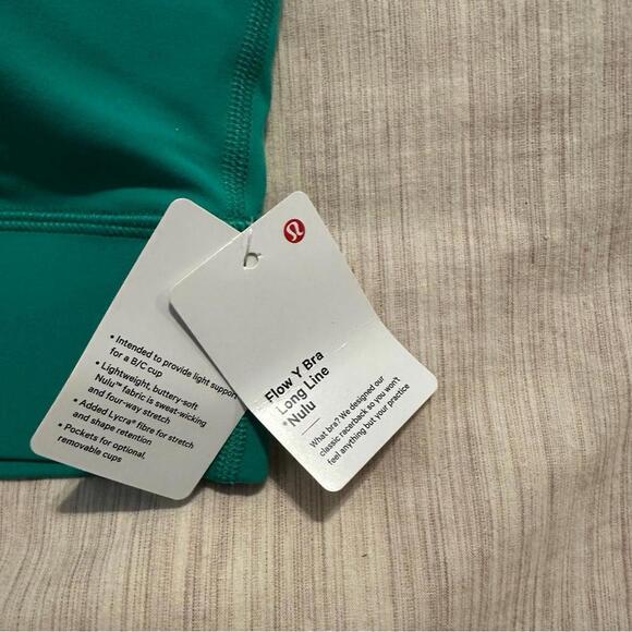 Lululemon Athletica Flow Y Bra Nulu - Picture 2 of 4